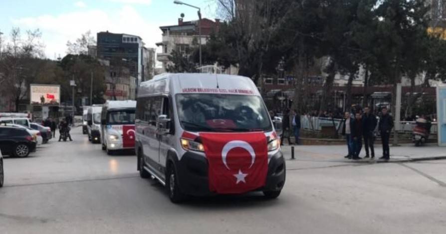 Dolmuş ücretlerinde şok artış: Öğrenci ve tam ücretler arttı, temassız biniş 35 TL’ye yükseldi! 3